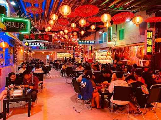 Tại các khu phố người Hoa, phong cách thiết kế thi công nội thất HongKong vô cùng được ưa chuộng